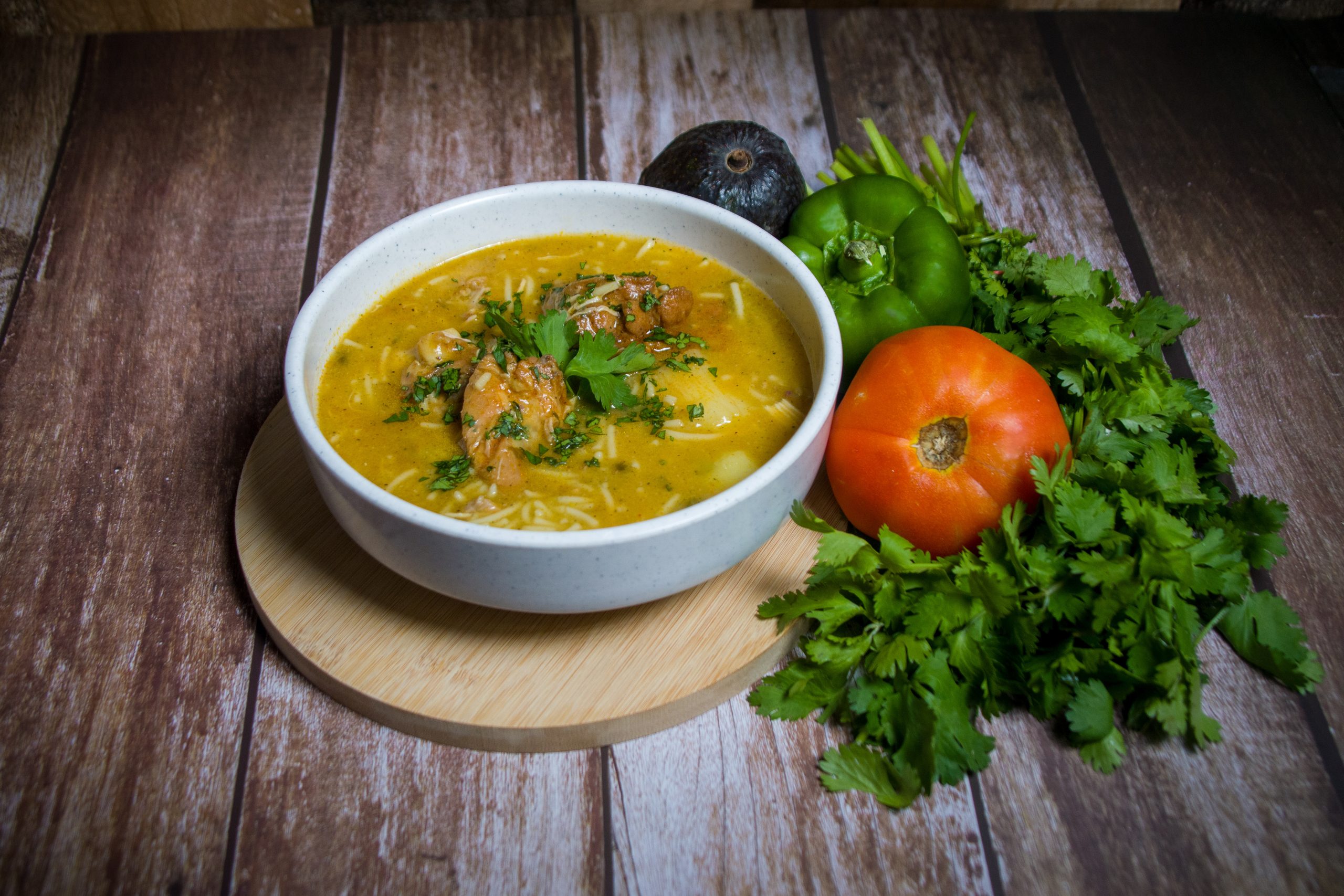 Sopa de Pollo regular / Chicken Soup regular size